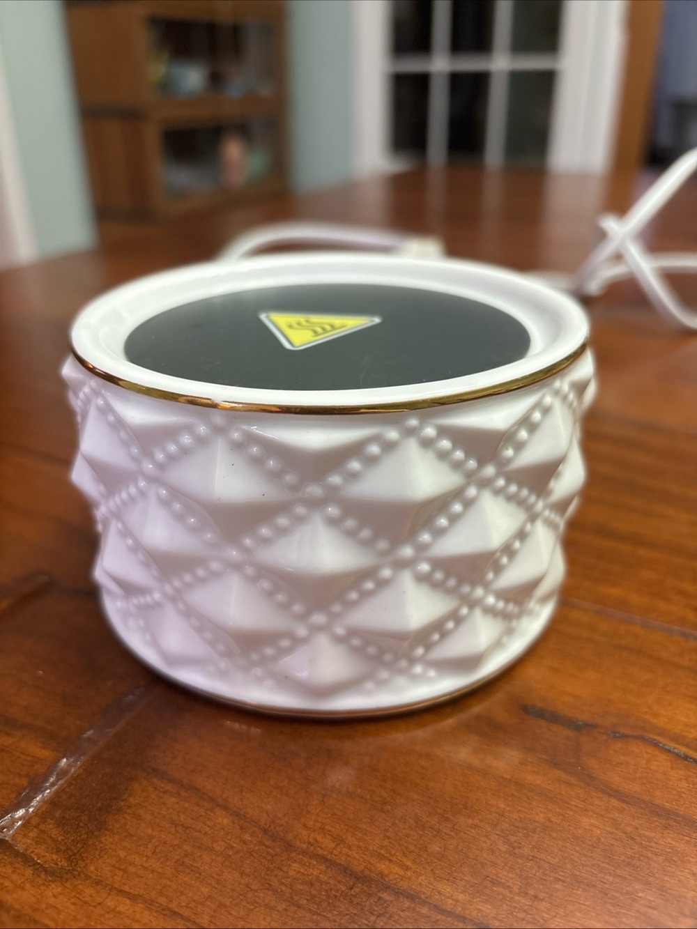 Scentsy warmer diamond milk glass BASE ONLY